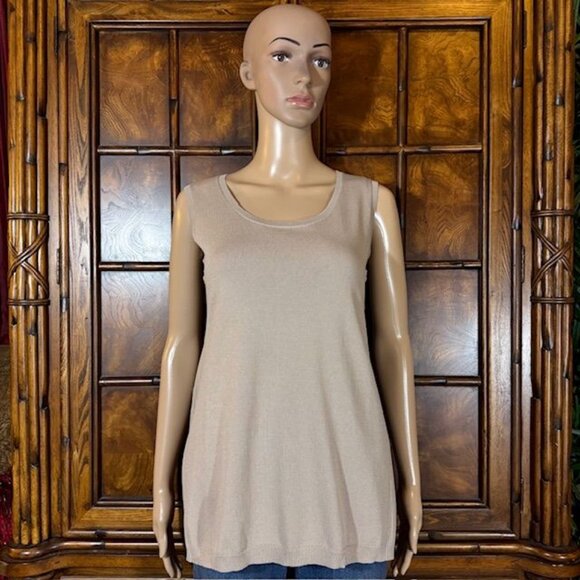 Marla Wynne Taupe Scoop Neck Side Slits Ribbed Side Slit Sweater Tank - Picture 2 of 16